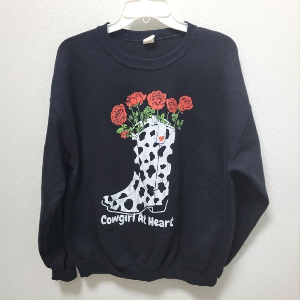 Altar’d State Sweatshirt Cowgirl at Heart Large Black Altard